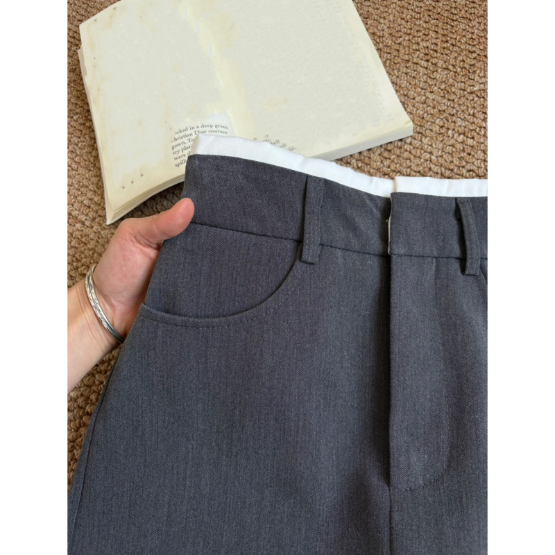 Mini suknja s visokim pojasom, A-linijski kroj, dužina mini, kompozitni materijal, visoka elastičnost