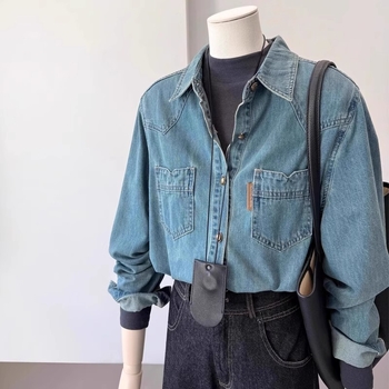 Pólónyakú ing, hosszú ujjú, lazán szabott, hamis kétrészes dizájn