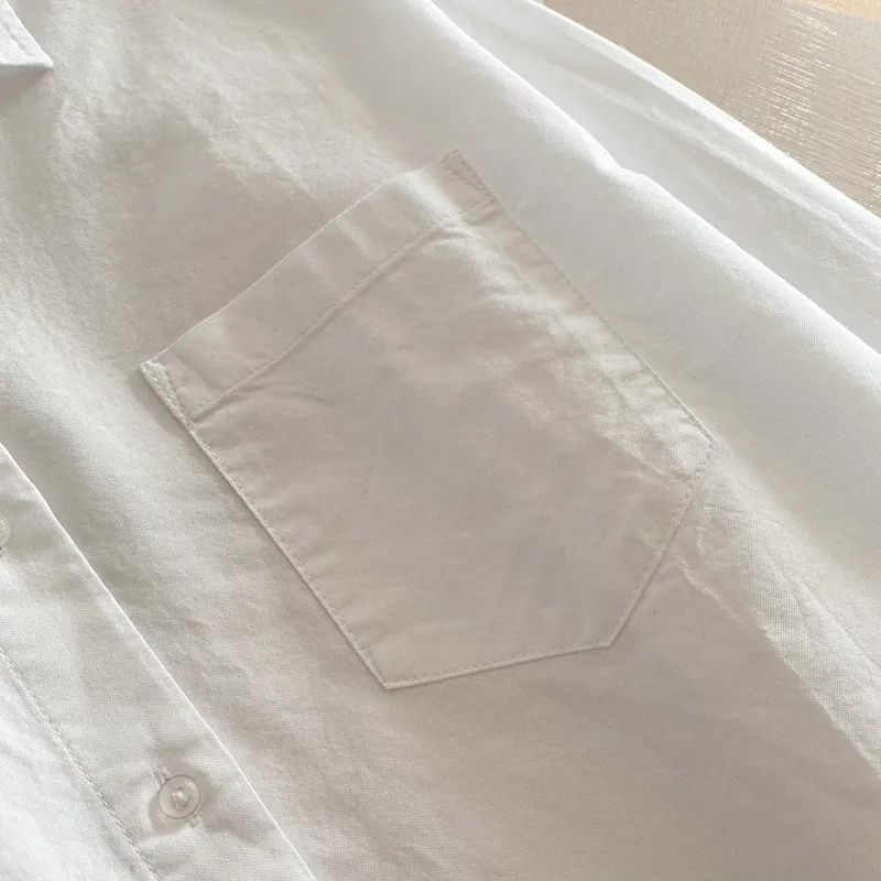 Košulja od tkanine cloud yarn, polo ovratnik, bez rukava, kopčanje u jednom redu, iluzija dvodijelnog kompleta