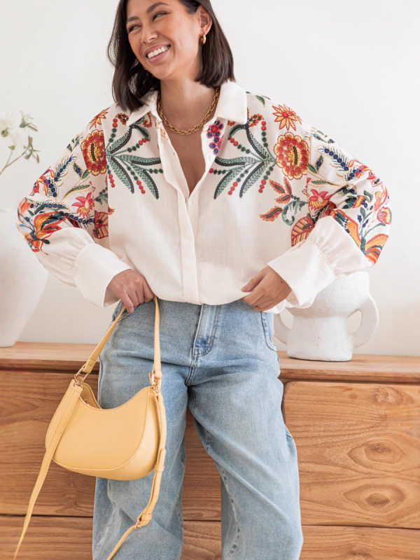 Košulja s dugim rukavima, široka silueta, poliester, cvjetni otisak, srednja duljina