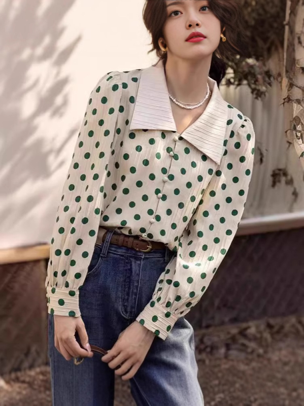 Košulja s polo ovratnikom, dugi lampasti rukavi, uzorak valovite točkice, detalji kolage, tkanina poliester-spandeks (≥95% poliester)