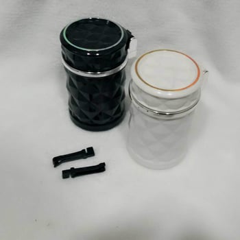 Τασάκι αυτοκινήτου με LED φως (LP-012 • Πλαστικό • Χύτευση • Lipin • 0.15 kg)