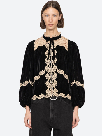 Košulja s geometrijskim uzorkom, čipkasti ovratnik, vez, dugi rukavi, labav kroj