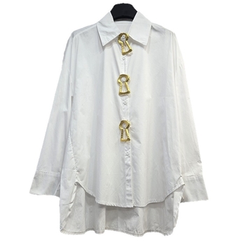 Ženska košulja s polo ovratnikom, ležernog kroja, dugi rukavi, trodimenzionalni kroj, prednje zatvaranje s metalnim kopčama