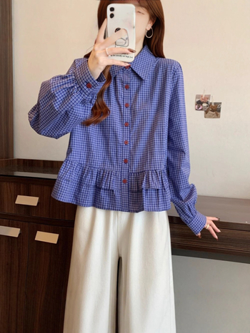 Ženska košulja s dugim rukavima, slobodan kroj, polo ovratnik, srednja duljina, jesen 2025