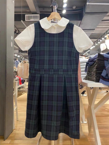 Košulja s ovratnikom lutke, kratki rukavi, osnovni gradski stil, proljeće 2023