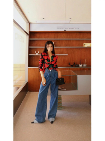 Ženska košulja s retro floralnim uzorkom, duge rukave, polo ovratnik, srednja duljina, poliester materijal