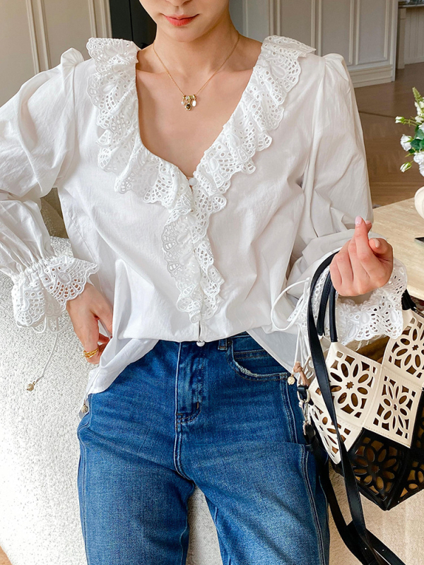 Ženska pamučna košulja s vezom, zvonovi rukavi, V-izrez, francuski stil (Pamuk; Vez; Zvonovi rukavi; V-izrez; Francuski stil)