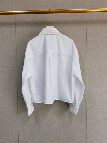 Pamukasta košulja s ovratnikom tipa lapel, dugi rukavi, prednja kopča u jednom redu gumba, standardna duljina, stil patchwork-socialite