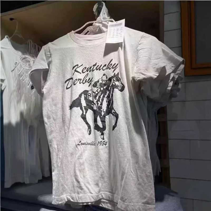 Pamut rövid ujjú póló kerek nyakú, 70–80% pamut, nyár 2025