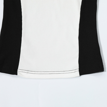 Női színblokkolt vállú rövid ujjú póló, pull-over stílusú, street hipster, slim fit (Fő anyag: pamut és elasztán 50–70%; Gallér: kerek; Ujj: rövid; Hossz: normál 50–65 cm)