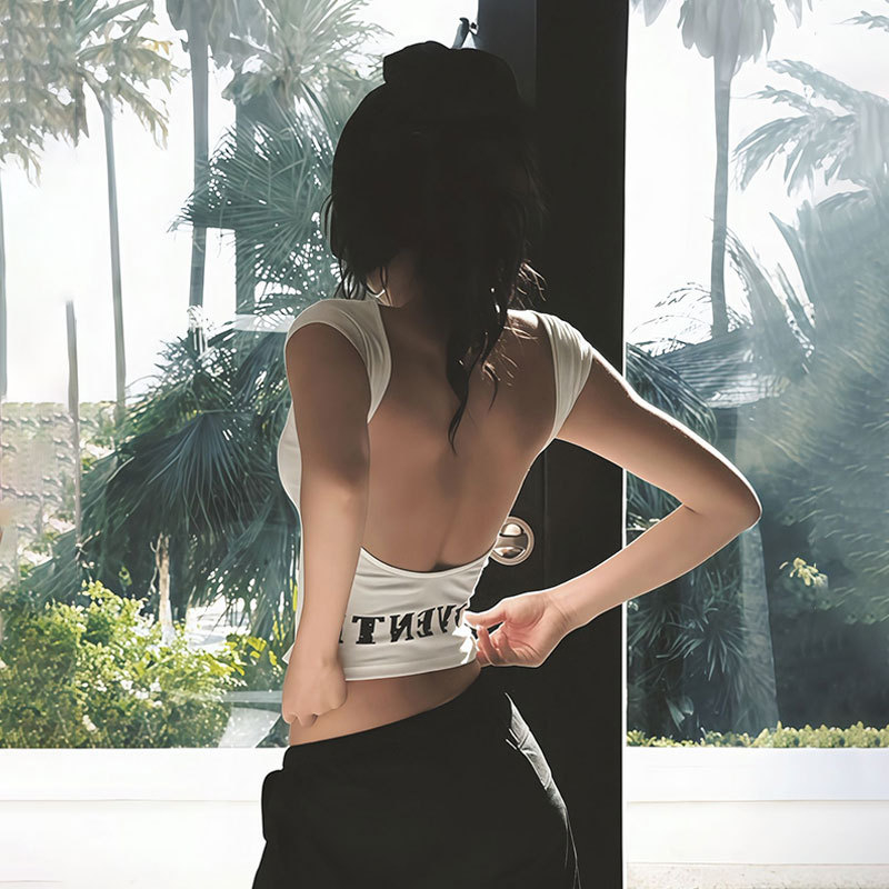 Női póló szöveges nyomással, pamut-elasztán keverék, kerek nyakú, rövid ujjú, szűk fazon