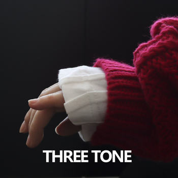 Női pamut hosszú ujjú egyszínű póló, kerek nyakú, lazán szabott