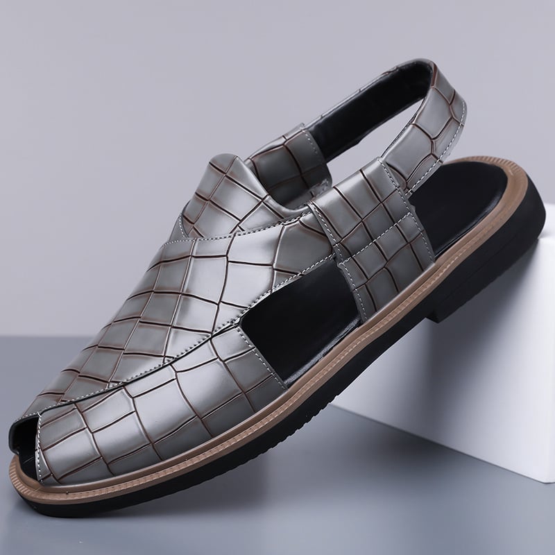 Férfi szandálok, felső rész szintetikus mikroszálból, gumitalp, fűzővel záródó, üzleti stílus vastag talppal.