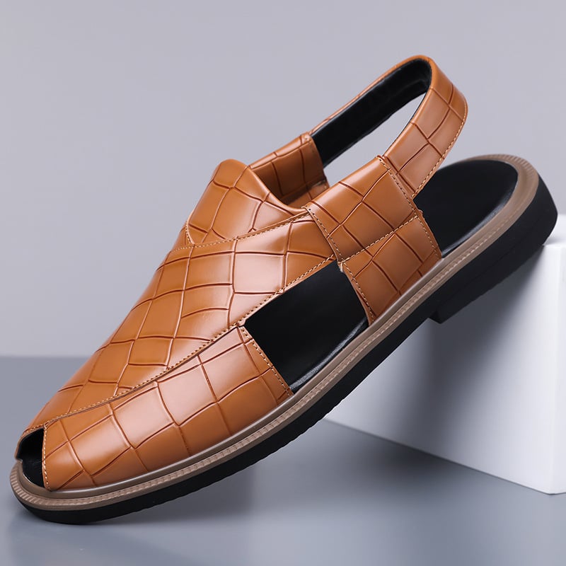 Férfi szandálok, felső rész szintetikus mikroszálból, gumitalp, fűzővel záródó, üzleti stílus vastag talppal.