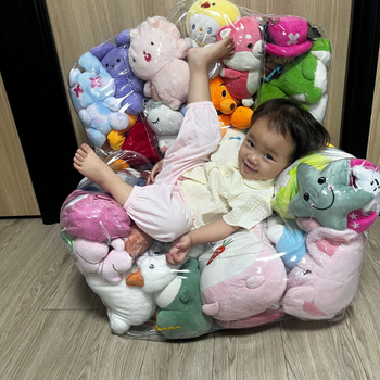 Prozirna unutarnja stoličica za pohranu lutaka, nije napuhivana, PVC; kapacitet do 120 lutaka (veliki), 80 (srednji), 25 (mali); težina 1.4 kg; debljina 0.25