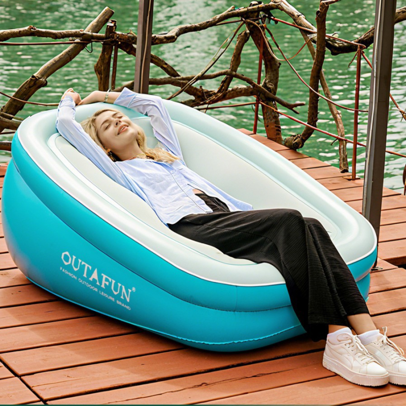 Naduvani stol/sjedalica - ekološki PVC, 2 kg, debljina 0,3 mm, brend outafun, moderan minimalistički stil