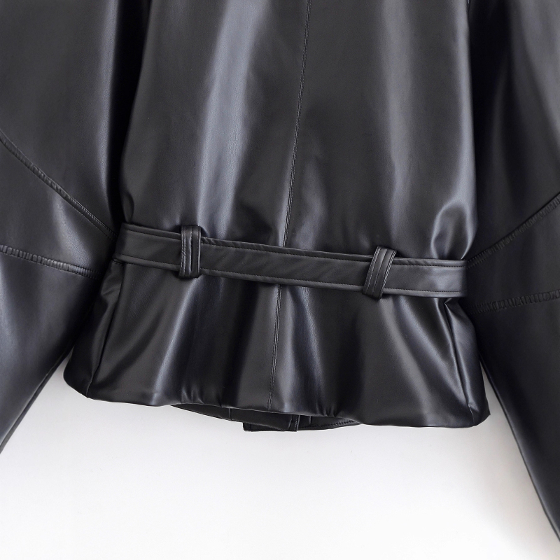 Ženska jakna od PU imitacije kože, windbreaker stil, zatvaranje na zip, jesen 2025
