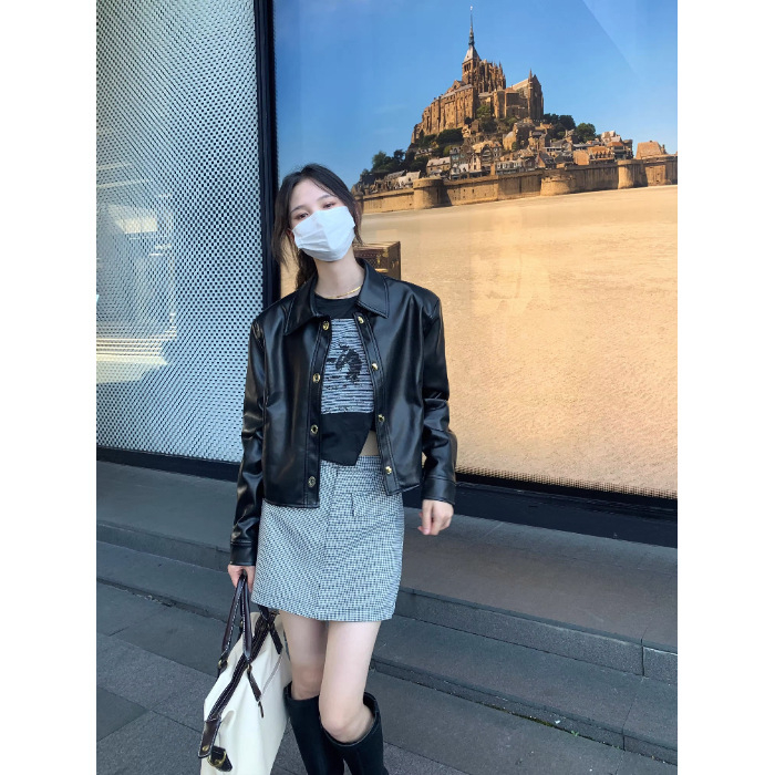 Geacă de piele pentru femei – croială Slim, lungime ultra- scurtă, guler polo, piele artificială cu spandex, piele spălată