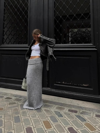 Изкуствено кожено яке, поло яка, цип за закопчаване, свободна кройка, уличен стил