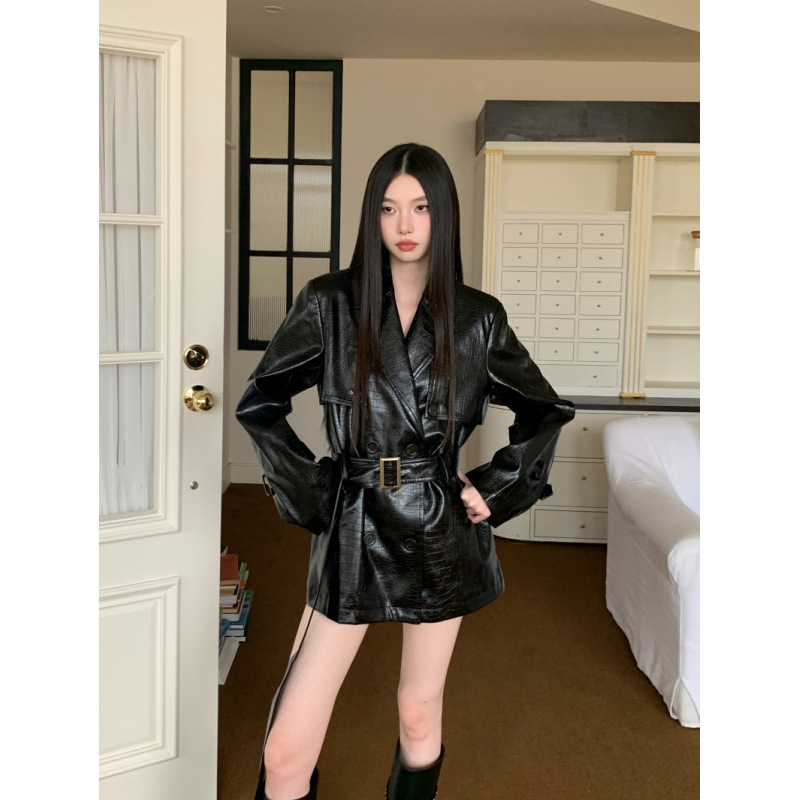 Geacă din piele PU, lungime medie, guler de sacou, croială lejeră, mâneci lungi, pentru femei