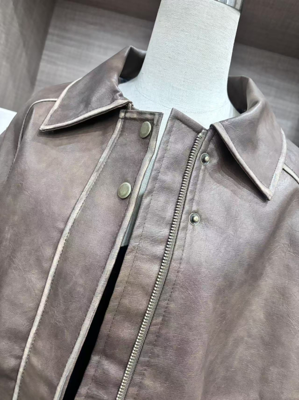 Ženska PU kožna jakna slobodnog kroja, polo ovratnik, zip zatvarač, dugi rukavi, ulični stil