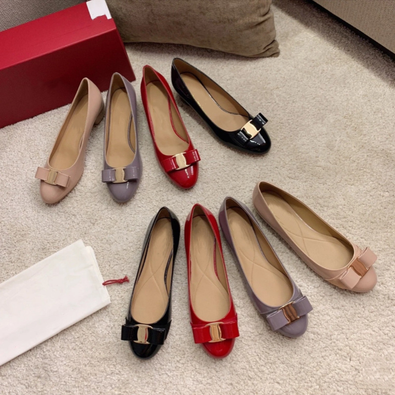 Masnis balerina cipő, kerek orr, felső rész tehénbőr, 3-5 cm sarok