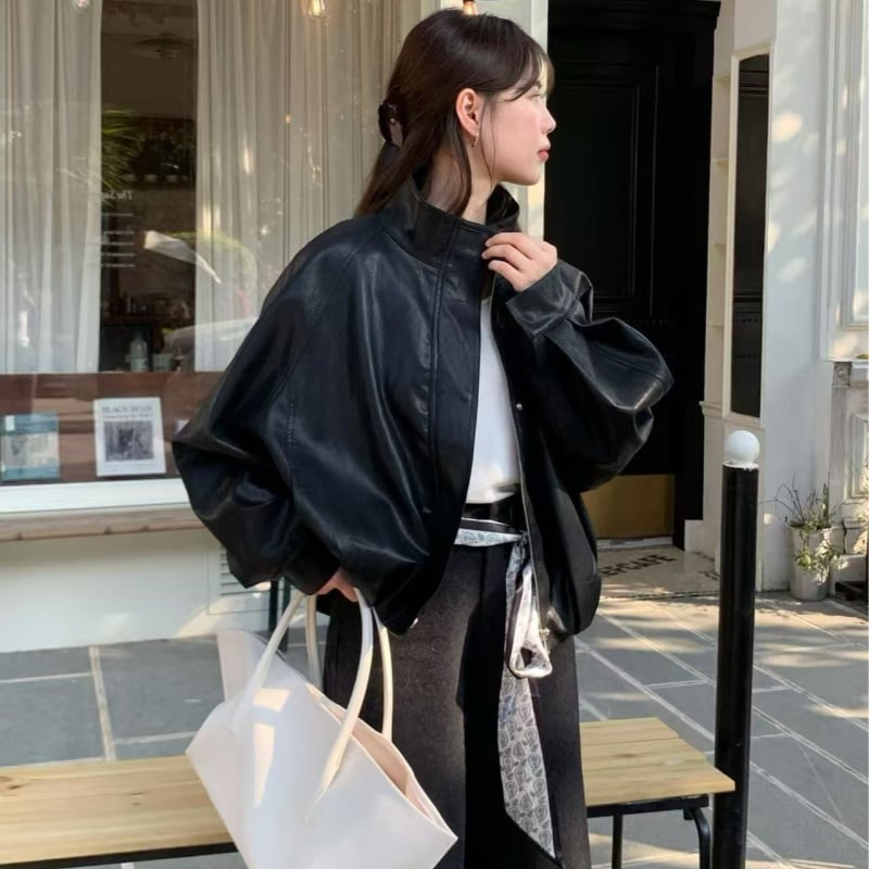 PU imitacijska kožna moto jakna, dugi rukavi, ovratnik lapel, prednji zip, jesen 2025