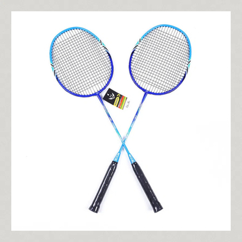 Raketa za badminton s okvirom od ferroalijata, težina 95–100 g, drška G4, direktan udarac