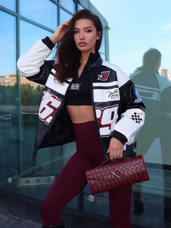 Ženska kožna jakna, street hipster stil, zatvaranje na zip, rever ovratnik, srednja duljina.