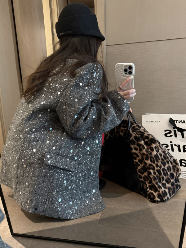 Blazer cu paiete lucioase, decolteu în V, croială lejeră, poliester, mâneci lungi