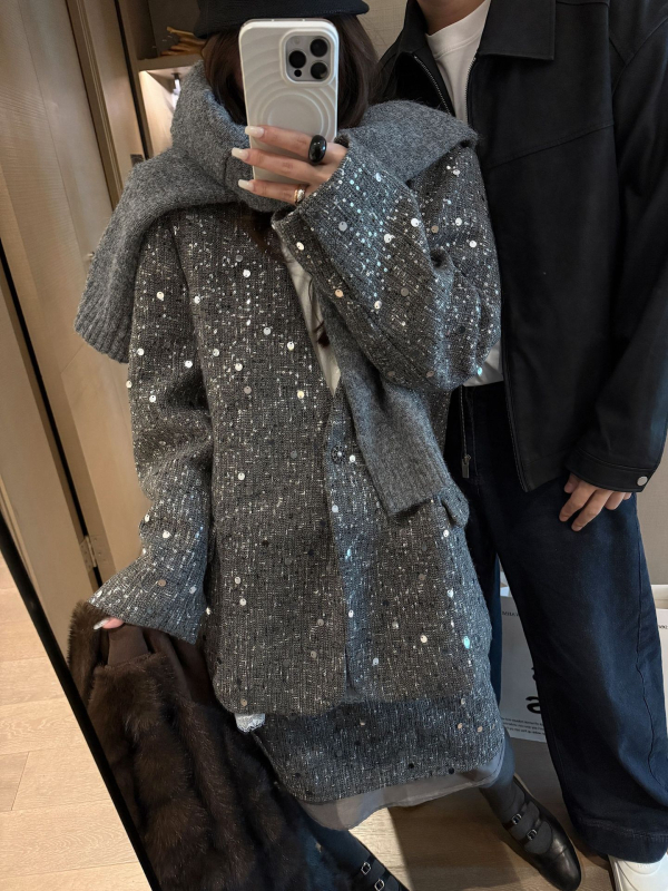 Blazer cu paiete lucioase, decolteu în V, croială lejeră, poliester, mâneci lungi