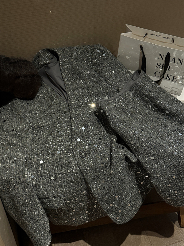 Blazer cu paiete lucioase, decolteu în V, croială lejeră, poliester, mâneci lungi