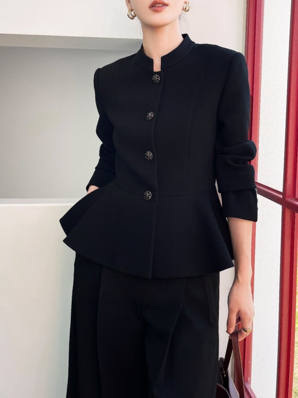 Blazer slim-fit pentru femei, cu guler stand, mâneci lungi, material din amestec de fibre chimice, închidere cu o singură rând de nasturi, stil elegant de birou (Primăvara 2026)