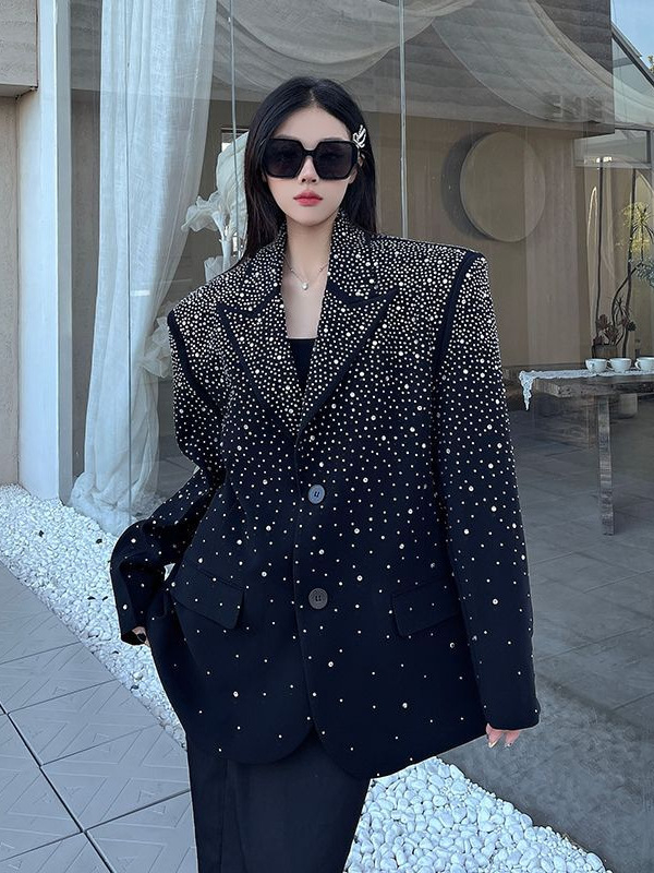 Sacou pentru femei, croială lejeră, guler costum, închidere cu un singur nasture, lungime medie, mâneci lungi, poliester 95%+, toamnă 2024