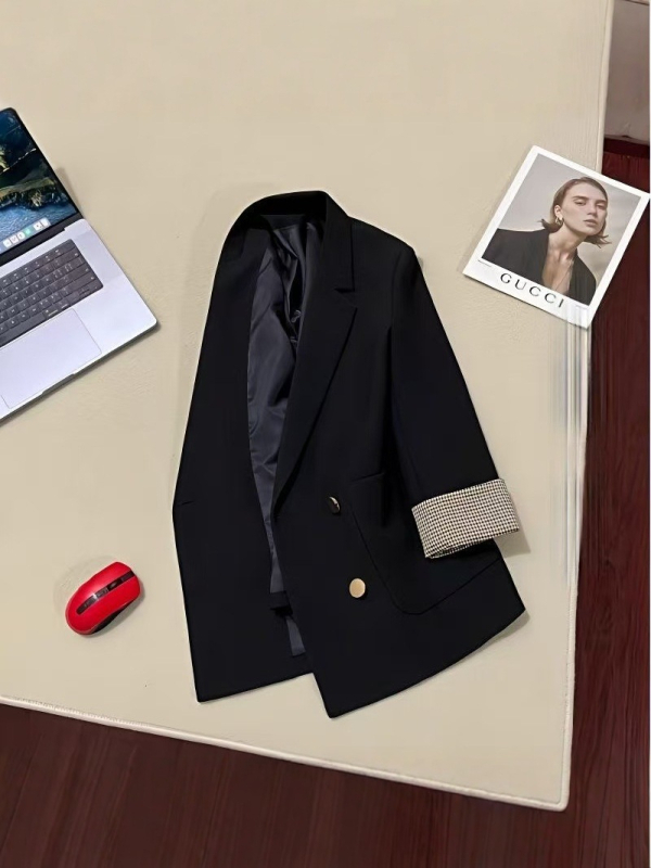 Blazer damă mediu, cu nasturi dubli, guler în stil sacou, mâneci lungi, poliester, design patchwork