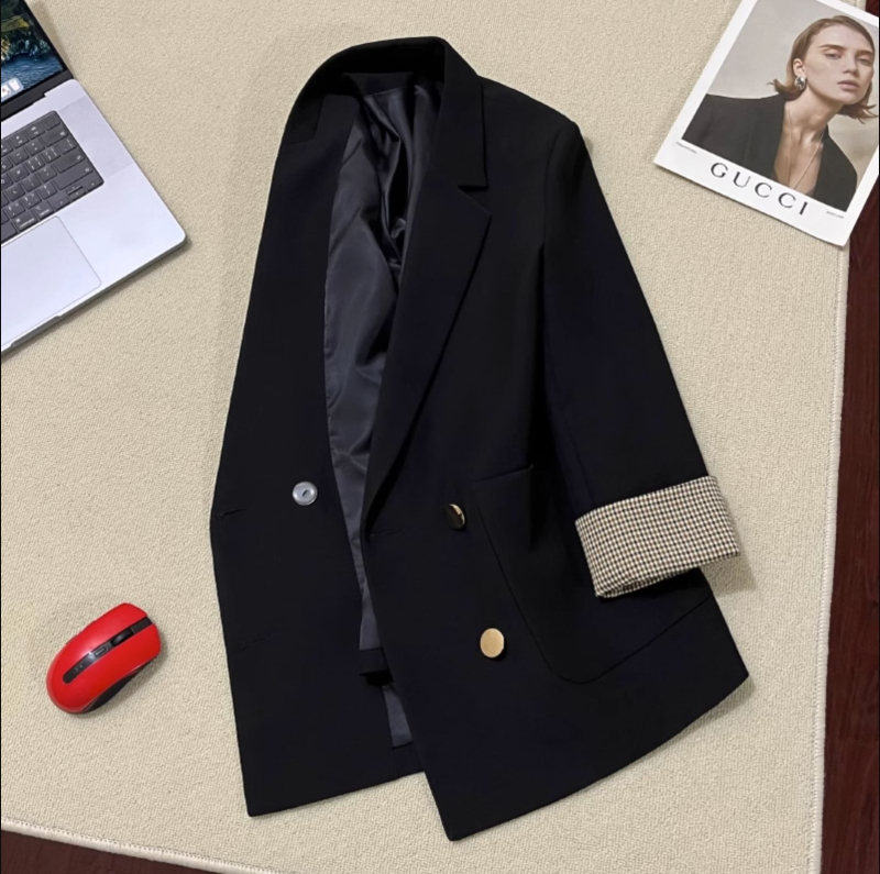 Blazer damă mediu, cu nasturi dubli, guler în stil sacou, mâneci lungi, poliester, design patchwork