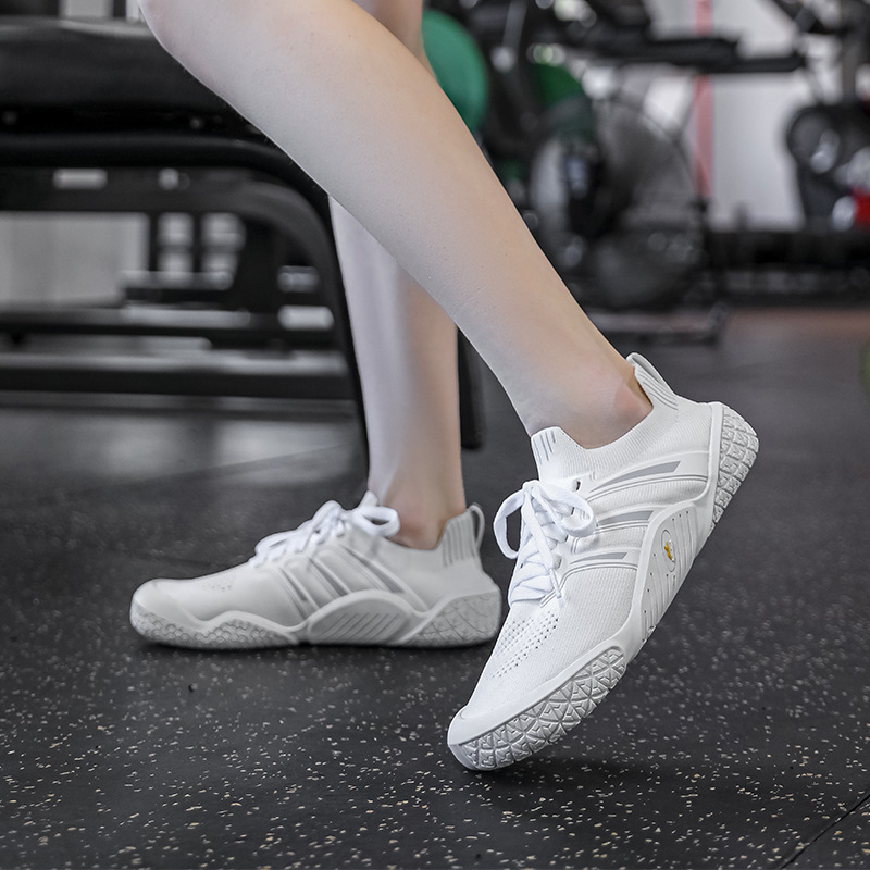 Unisex tenisice za fitness, unutarnja i vanjska uporaba, s širokim prednjim dijelom, protuklizna gumena potplata, prozračnim gornjim dijelom, srednje debljine