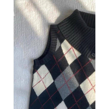 Ženski bezrukavni vest s V izrezom, ultra kratka duljina ≤40 cm, tkanina od ovčjeg kašmira, punilo vuna, osnovni stil za zrelu ženu