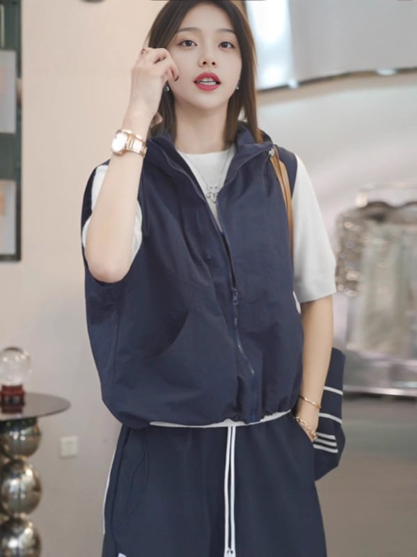 Ženska kratka vest jakna s kapuljačom i šniranjem, poliester, elegantan gradski stil, normalna duljina