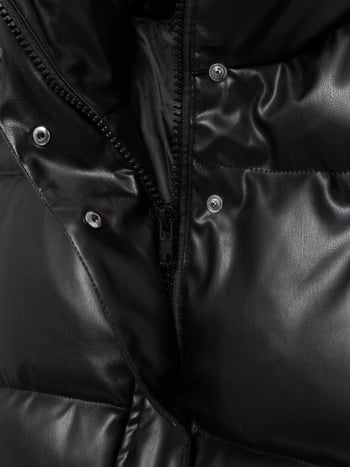 Poliestersko vanjski dio s pamukom punjenjem, stojeći ovratnik, zatvarač sprijeda, kratka dužina, široka silueta