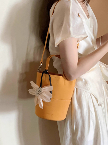 CANDYN&KITE PU bucket torba, okrugli oblik, zatvaranje na zip