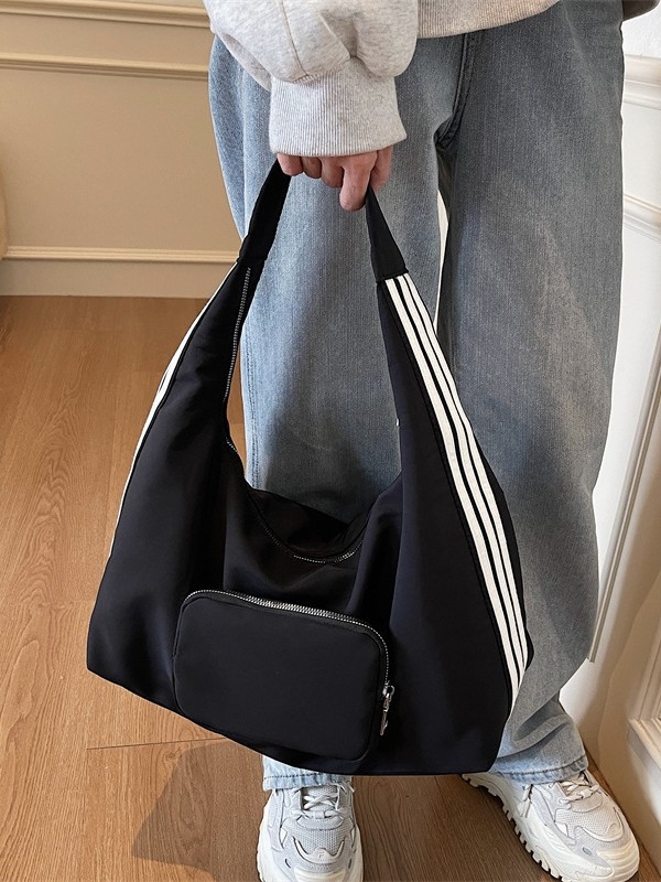 Nylon torbica za ramena, ulični stil, horizontalni kvadratni oblik, zatvarač na zip, unutarnji džep sa zip zatvaračem