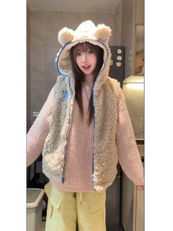 Ženska quiltana vest s kapuljačom i ušima medvjeda, zatvarač, V-izrez, vuneno punjenje, vanjski materijal rayon, A-linijski kroj