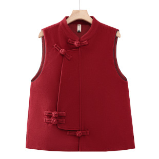 Vesta sa stojećim ovratnikom, žabice kopči, 3D uzorak, poliester