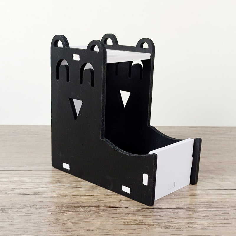 Plastični set za hrčka: hranilica i posuda za vodu uz pladanj, spavaće gnijezdo i skrovište – tri u jednom. Happy Parrot. Za hrčka. Četiri godišnja doba.