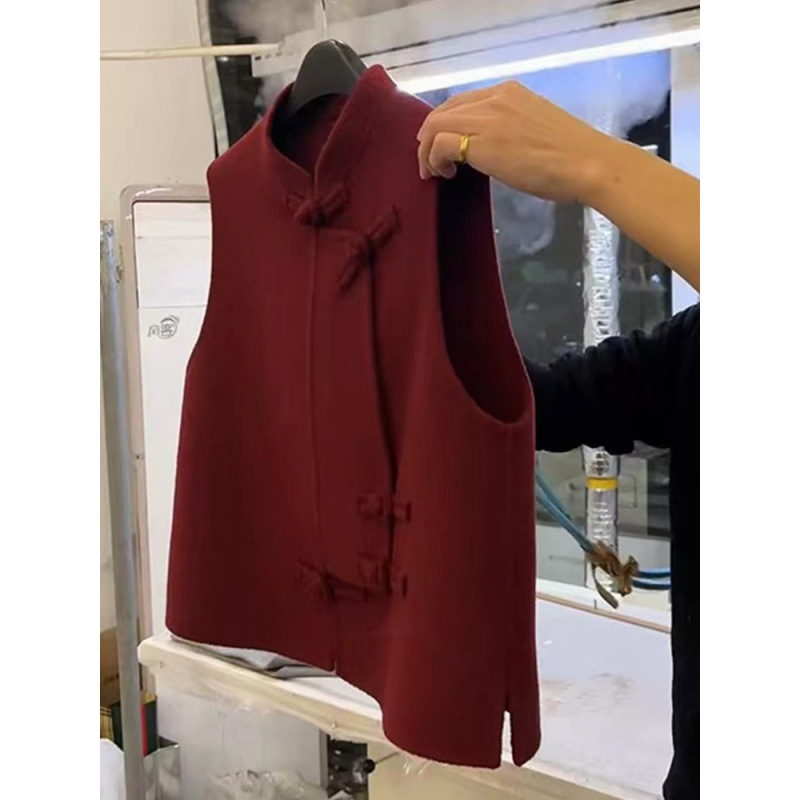 Vesta od Spandexa, okrugli ovratnik, kopčanje na jedan red gumba, bez punila, elegantan poslovni stil