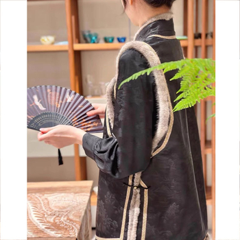 Cardigan stil prsluk, kineskog stila, jacquard uzorak, tkanina od pamuk-mešavine, punjenje poliester-pamuk