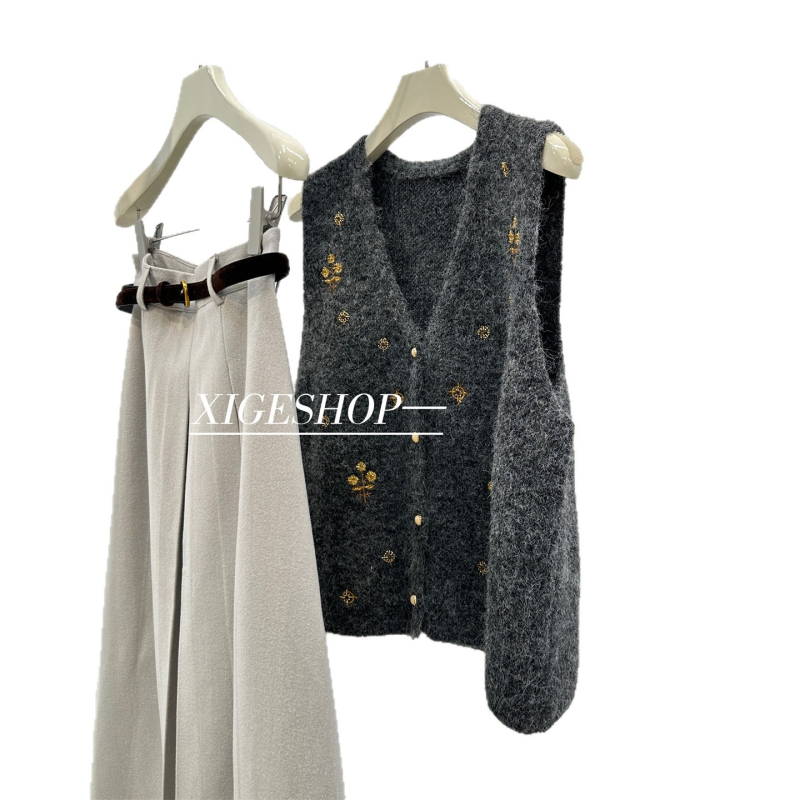 V-izrez liemenog prsluka, pleteni poliester, uzorak biljaka i cvijeća, slobodan kroj, obična duljina, japansko-korejski ležerni stil, jesen 2025