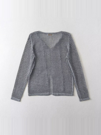 Pulover: Labav pulover od pamukovog vlakna, s perforacijama, slobodan kroj, dugi rukavi, okrugli izrez